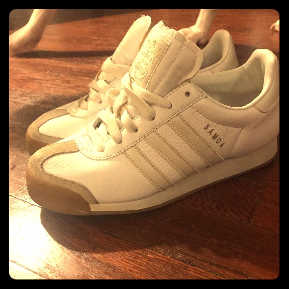 Women’s Adidas athletic shoes